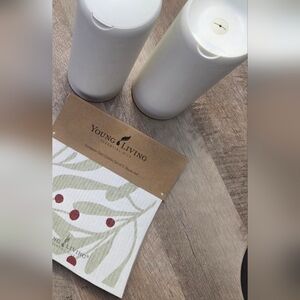 YOUNG LIVING branded bundle: Thieves wipes dispenser & 2 pack of dish cloths